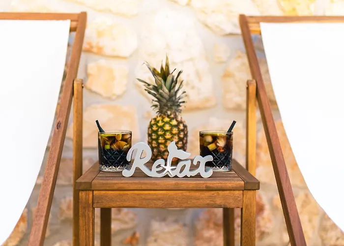 Dreamstone Apartment *